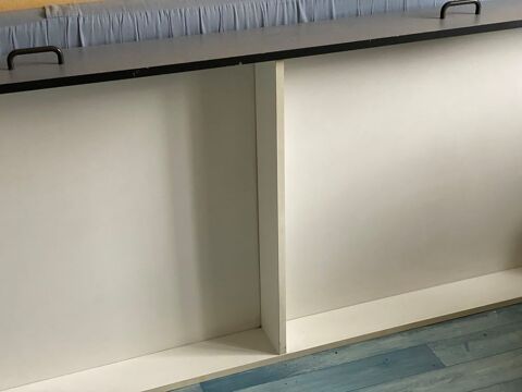 Tiroir  mettre sous un lit 
2m  X 0,82 m 
Hauteur 20 cm 15 La Mulatire (69)