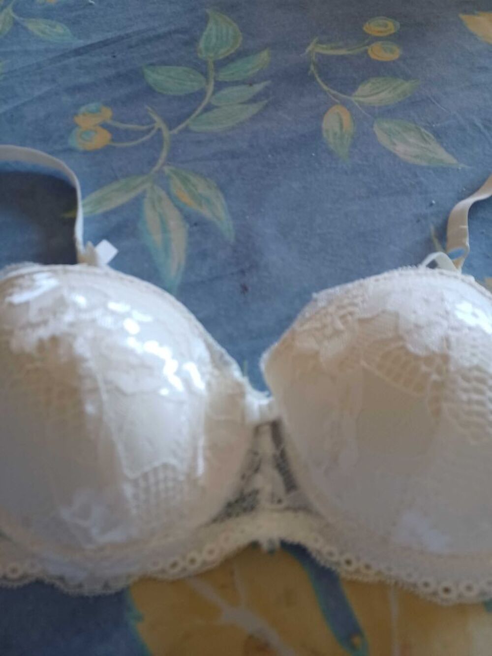 soutien gorge en dentelles Vêtements