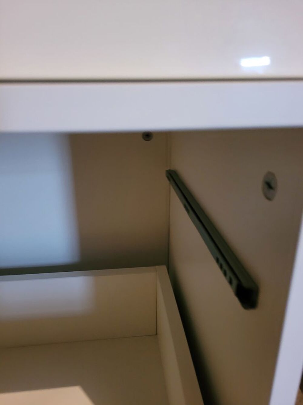 Bien lire annonce table de chevet neuve pour bricoleur Meubles