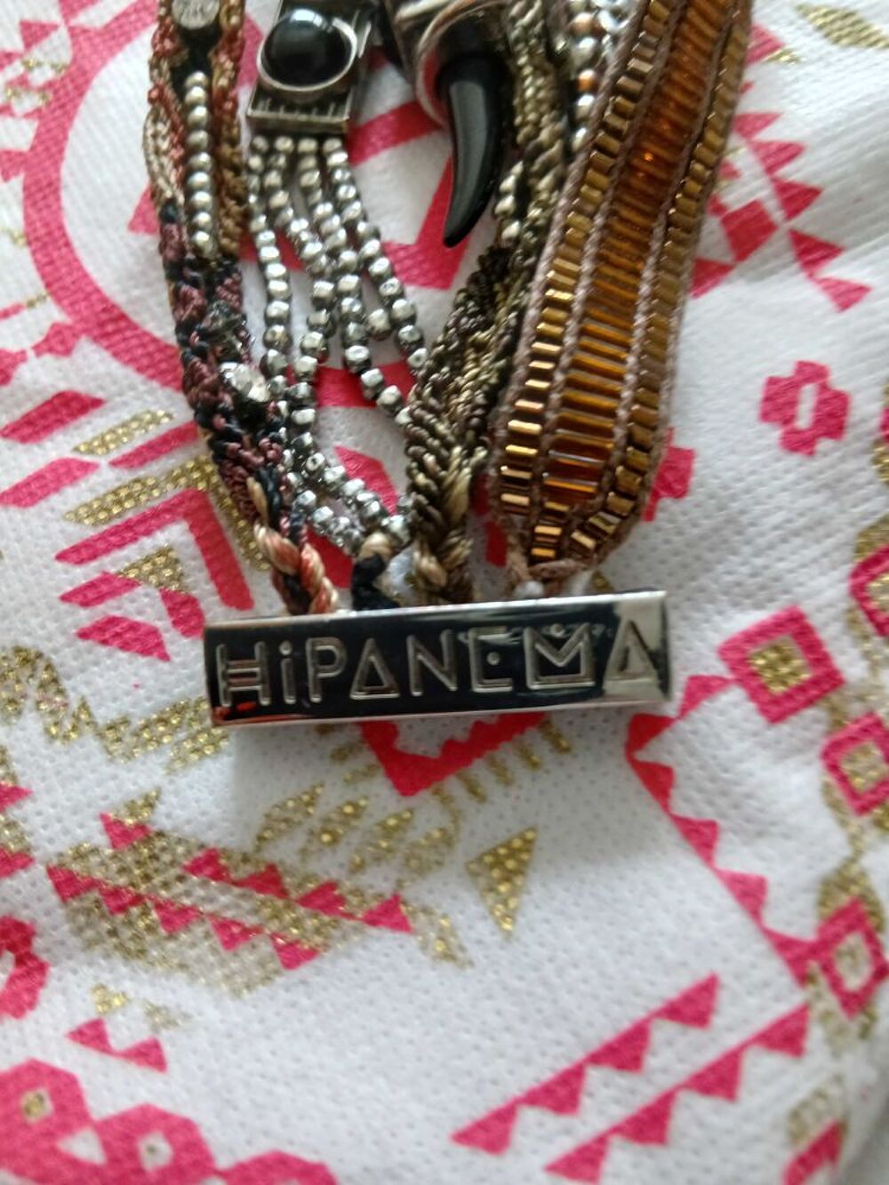 tr&egrave;s beau bracelet hipanema 