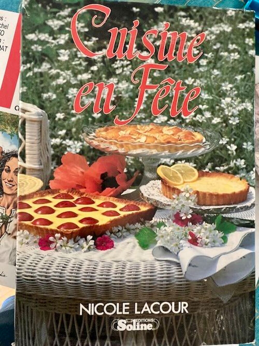 CUISINE EN FETE Livres et BD