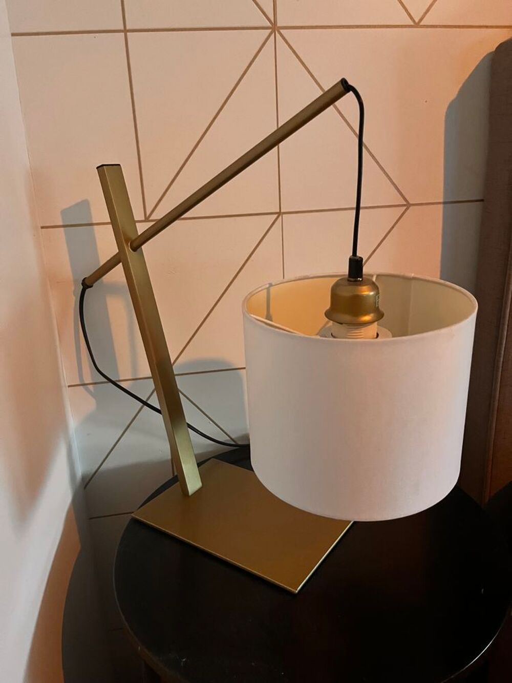 2 lampes chevets &agrave; poser design Décoration