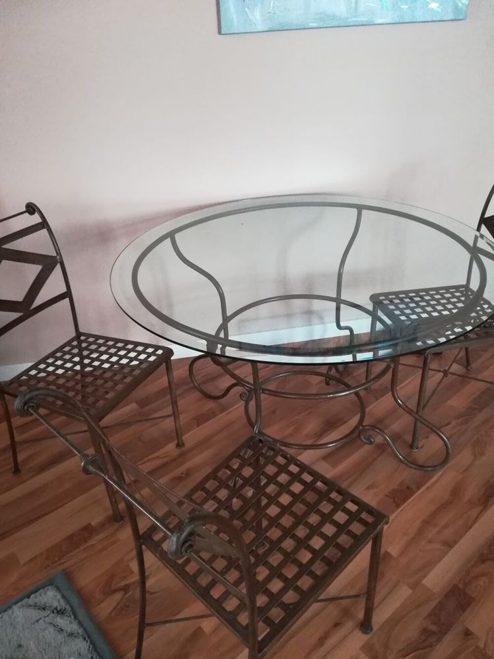 Table et 4 chaises en fer forg&eacute; Meubles
