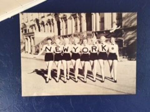 TABLEAU NEW YORK 20 Cruseilles (74)