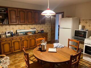  Maison � vendre 10 pi�ces 163 m� Vinezac