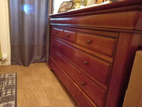 Commode en meurisier 6 tiroirs €  Très bon état Thourotte (60)