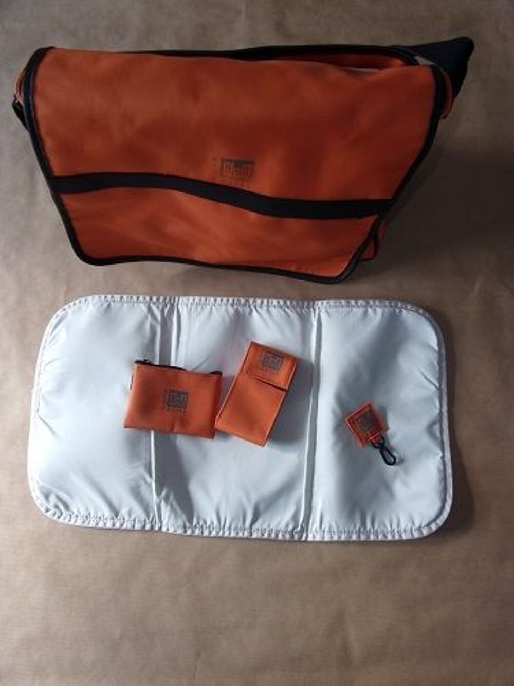 Sac langer red on sale castle