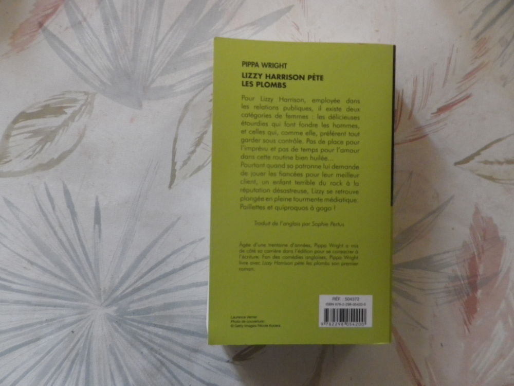 LIZZY HARRISON P&Ecirc;TE LES PLOMBS de Pippa WRIGHT Ed. Piment Livres et BD