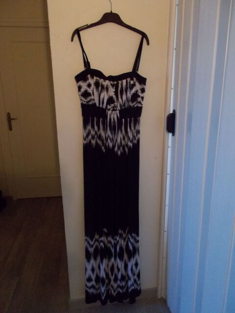 ROBE DE SOIREE MANOUKIAN 25 La Verpillire (38)