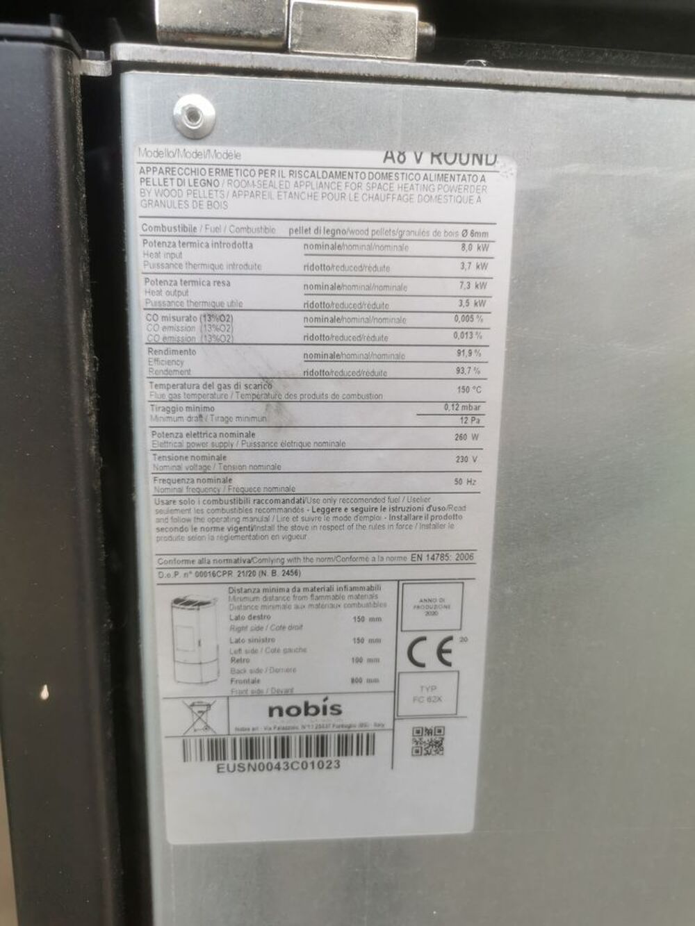 A SAISIR: POELE A GRANULES NOBIS MODELE A8VROUND Meubles