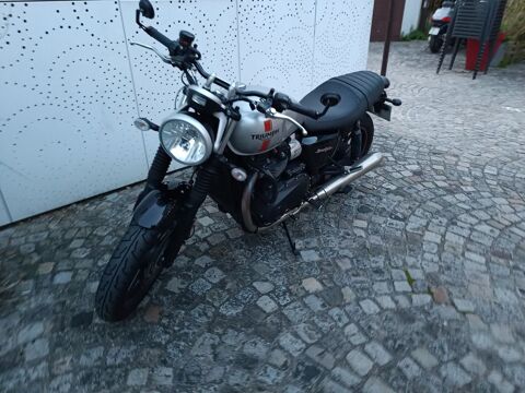 Moto TRIUMPH 2017 occasion Paris 75011