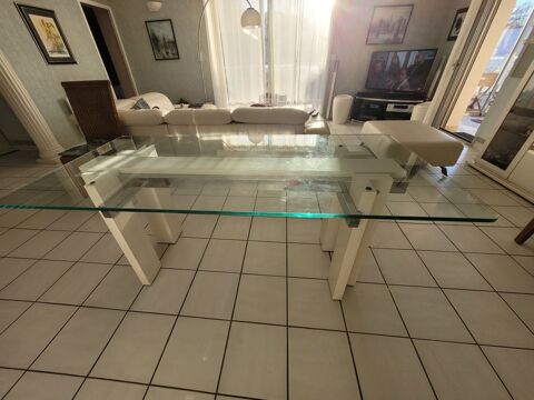 Table salle  manger design verre transparent epais 150 Montady (34)