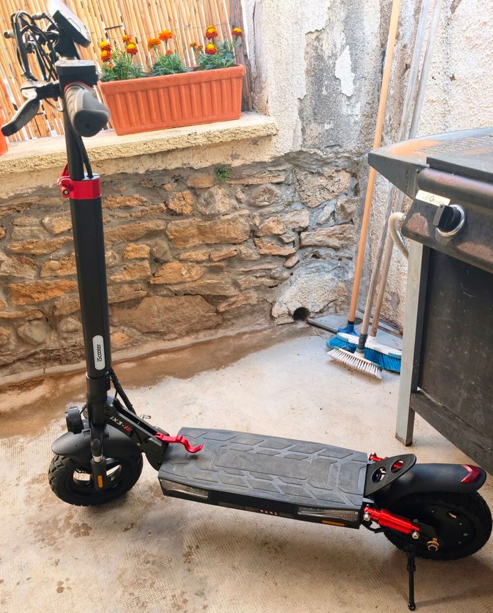 Trottinette &eacute;lectrique iscooter Sports