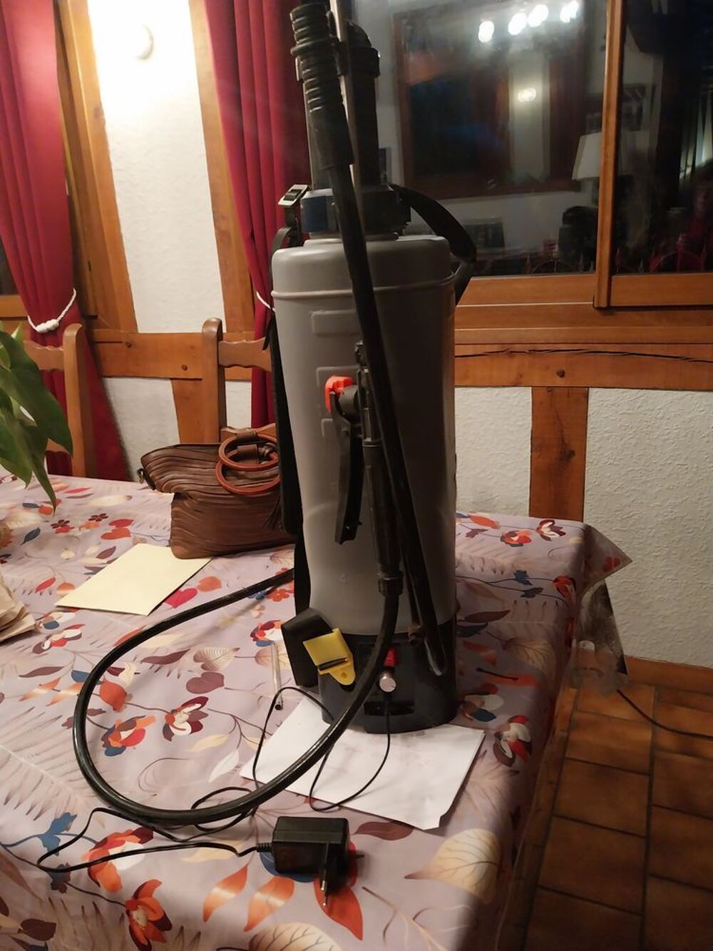 Pulverisateur masch euro recharge electrique portable
Poids Jardin