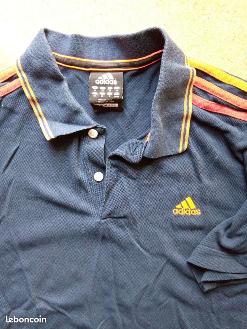 polo Adidas - taille M Vêtements