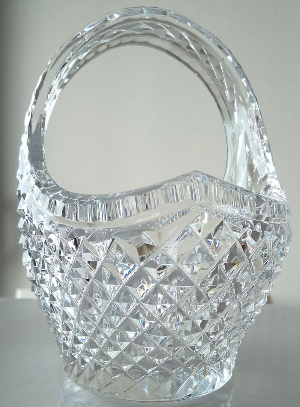 Vide-poche en cristal en forme de panier Dcoration