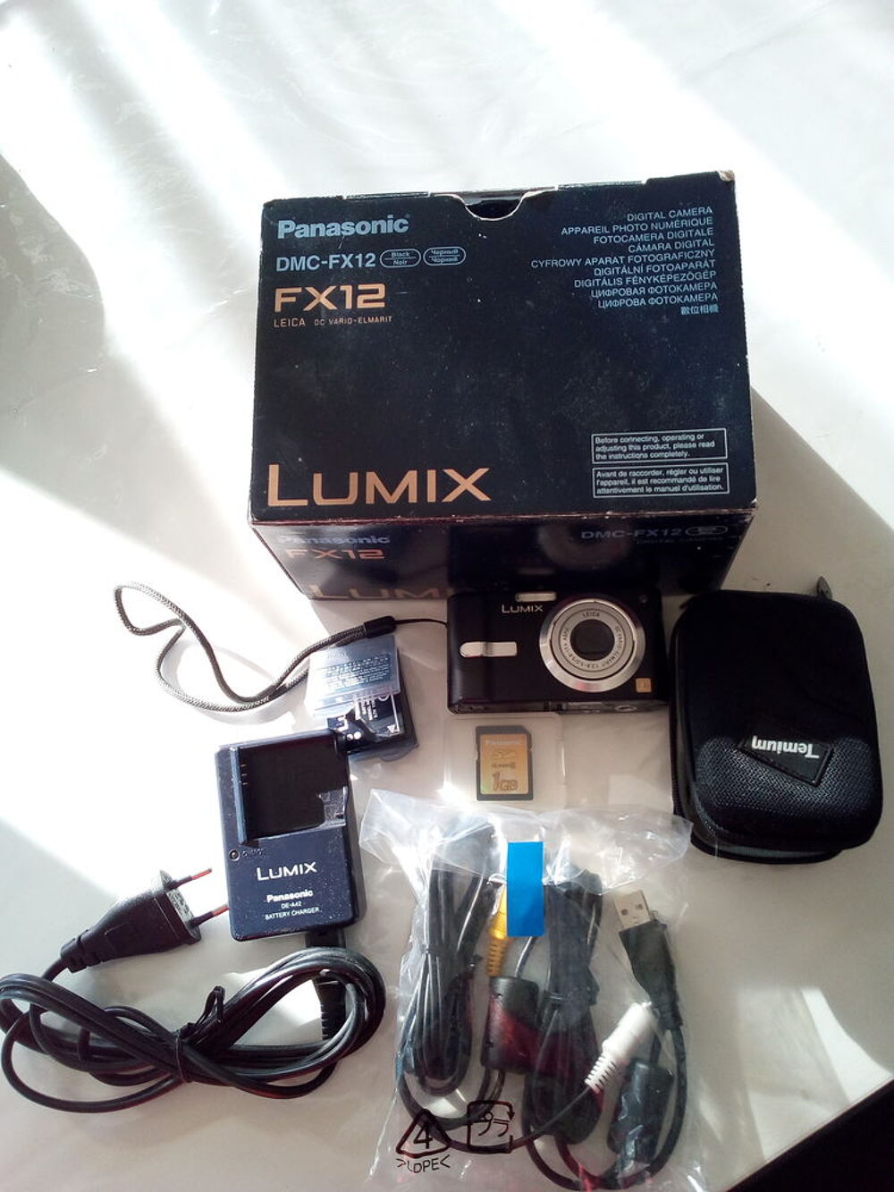 APPAREIL PHOTO COMPACT PANASONIC DMC-FX12 Photos/Video/TV