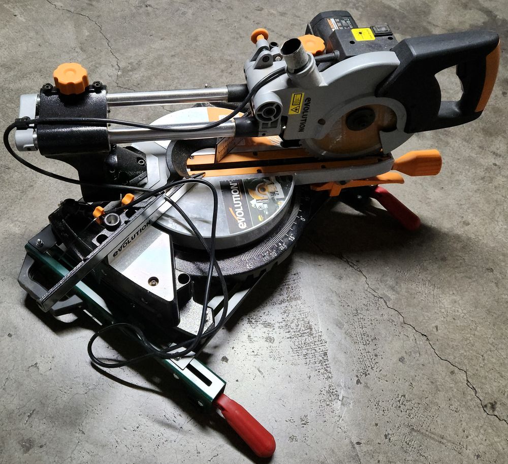 Scie &agrave; onglet Bricolage