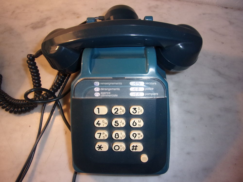 T&eacute;l&eacute;phone vintage ann&eacute;e 70/80 - 