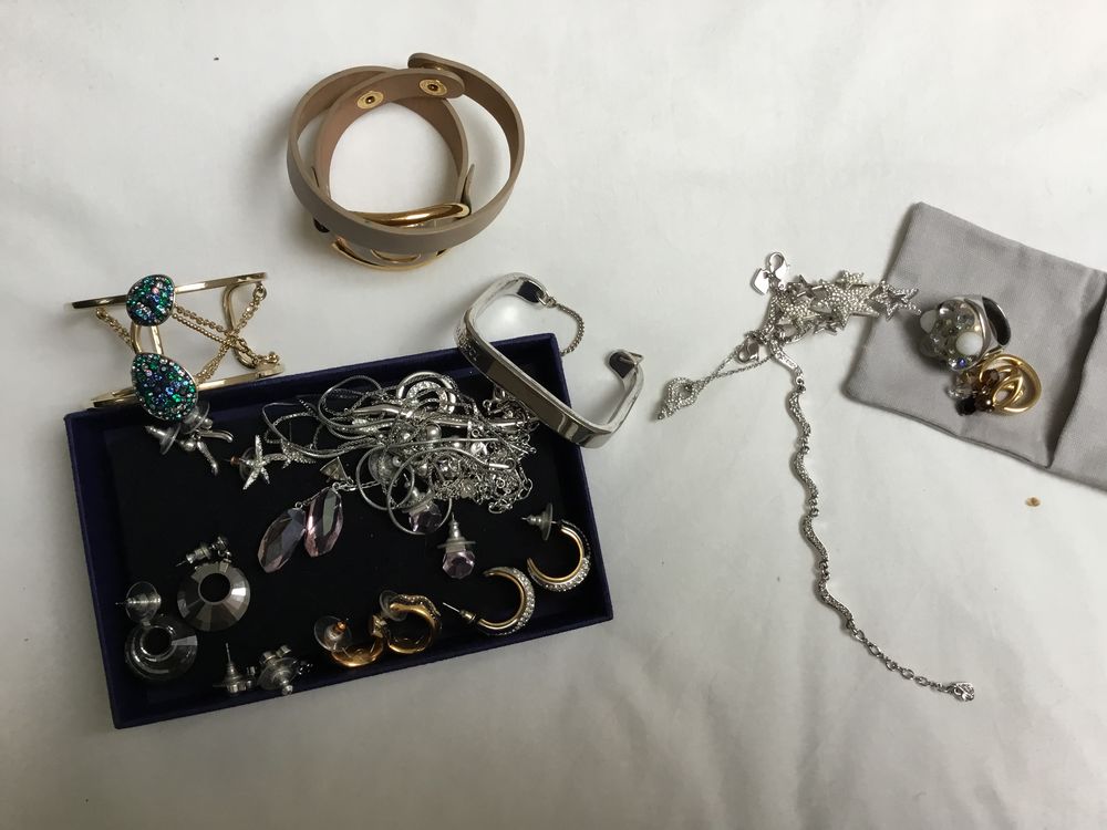 Bijoux fantaisie de marque Bijoux et montres