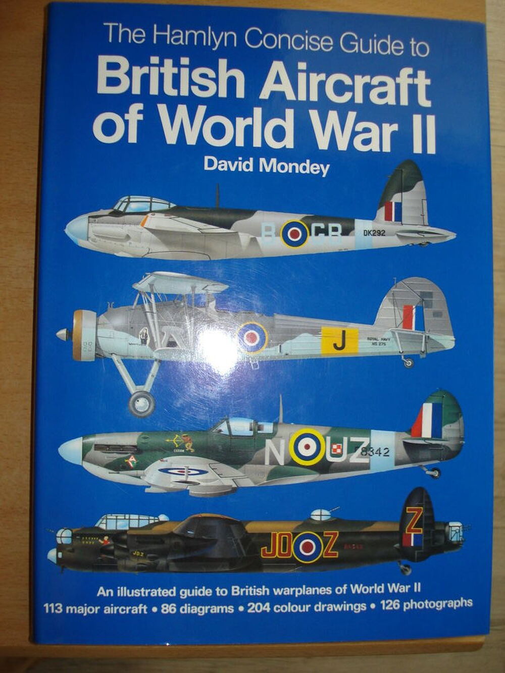 The Hamlyn concise guide to British aircraft of World War II Livres et BD