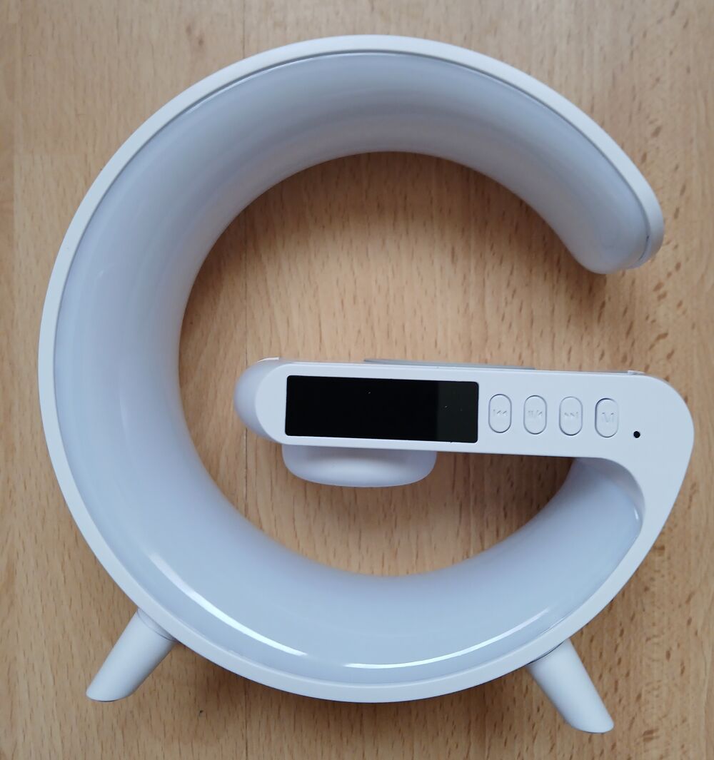 Lampe Haut-Parleur Sans Fil Multifonctions. Neuve Audio et hifi