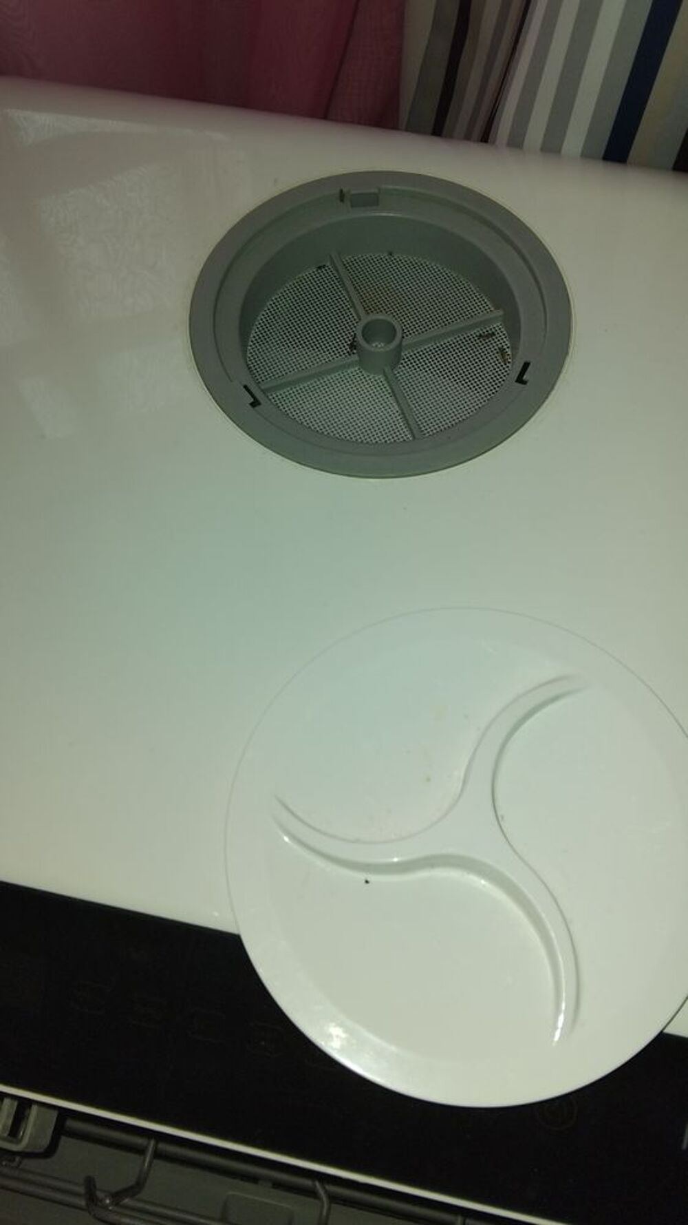 Mini lave-vaisselle pour 2/3 personnes Electroménager