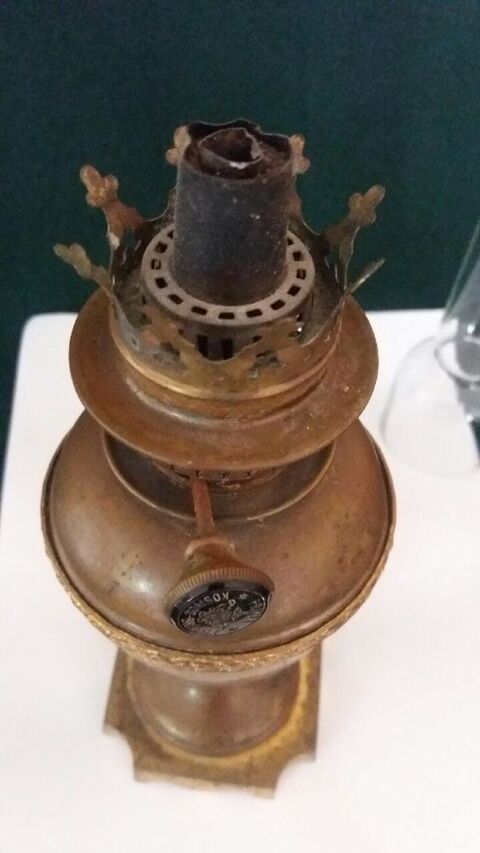 Lampe a ptrol 30 Bezons (95)