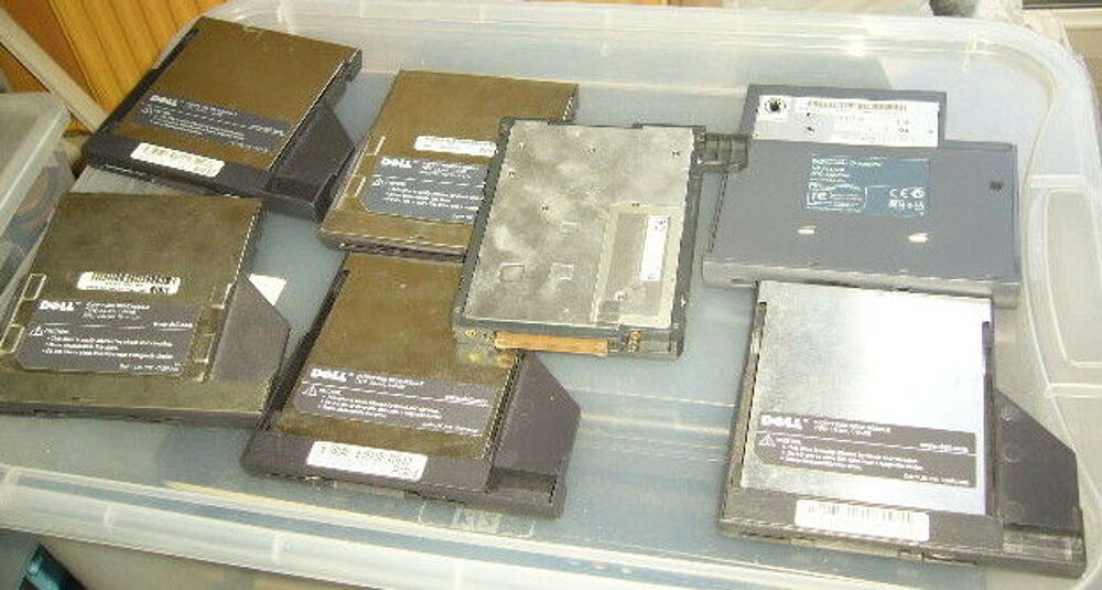 Mat&eacute;riel informatique: lecteurs internes 3,5 divers pc porta Matériel informatique