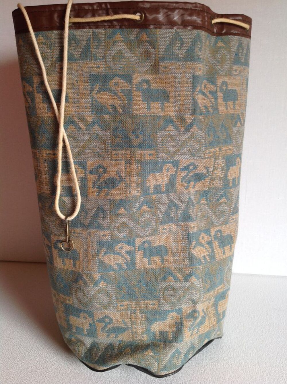 SAC &Agrave; DOS MOTIF ANIMAUX H42 cm x Diam.22,5 cm Envoi Possible Maroquinerie