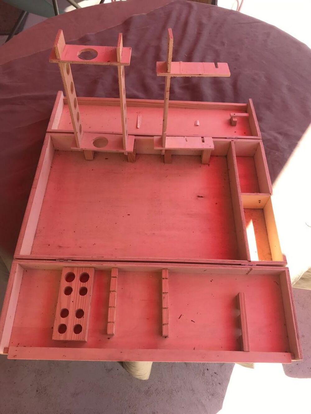 Caisse &agrave; outils en bois blanc Bricolage