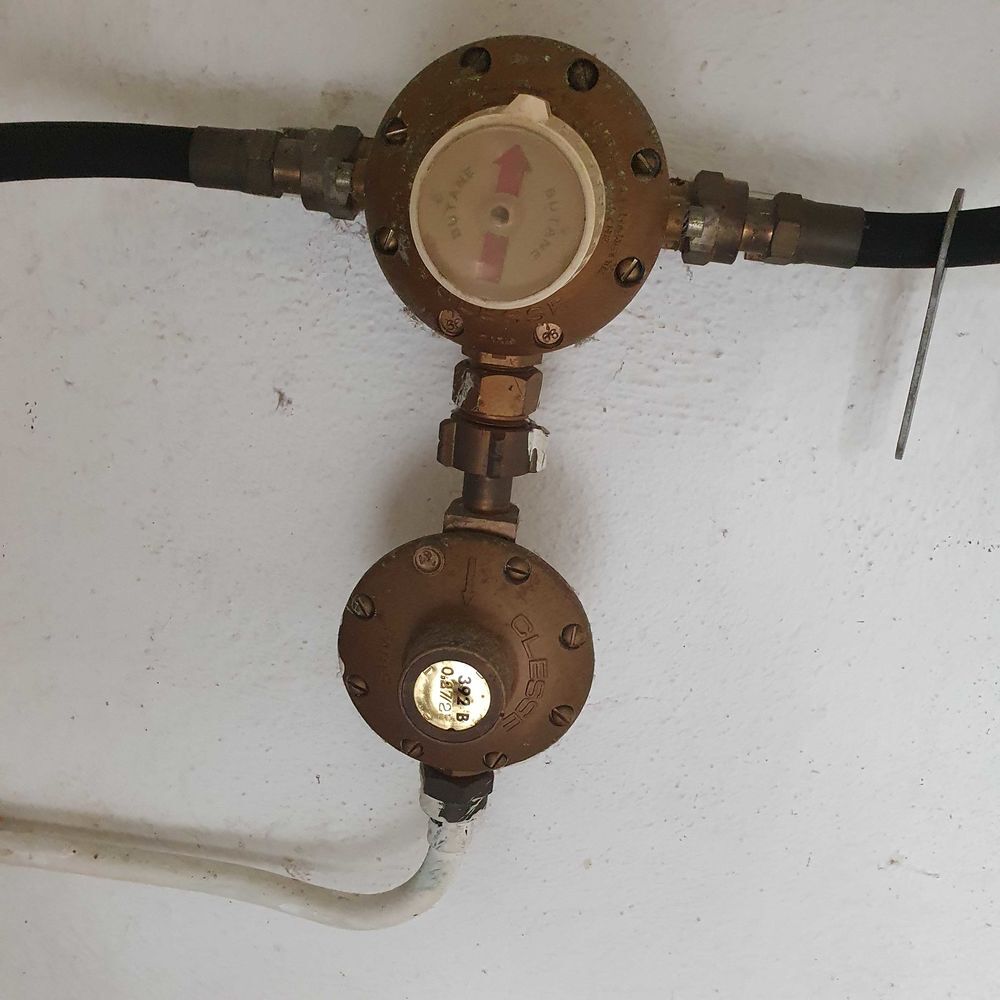 INVERSEUR AUTOMATIQUE GAZ BUTANE Bricolage