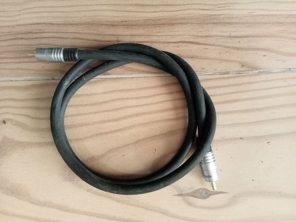 CABLES AUDIO VIDEO Audio et hifi