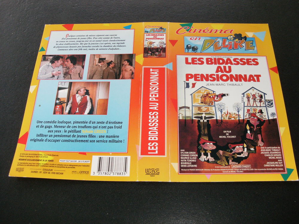 Film : " Les bidasses au pensionnat " DVD et blu-ray