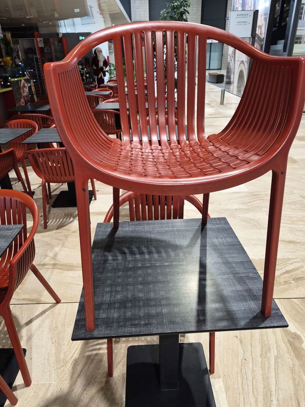 fauteuil TATAMI design de chez Pedrali POUR INT ET EXT Meubles