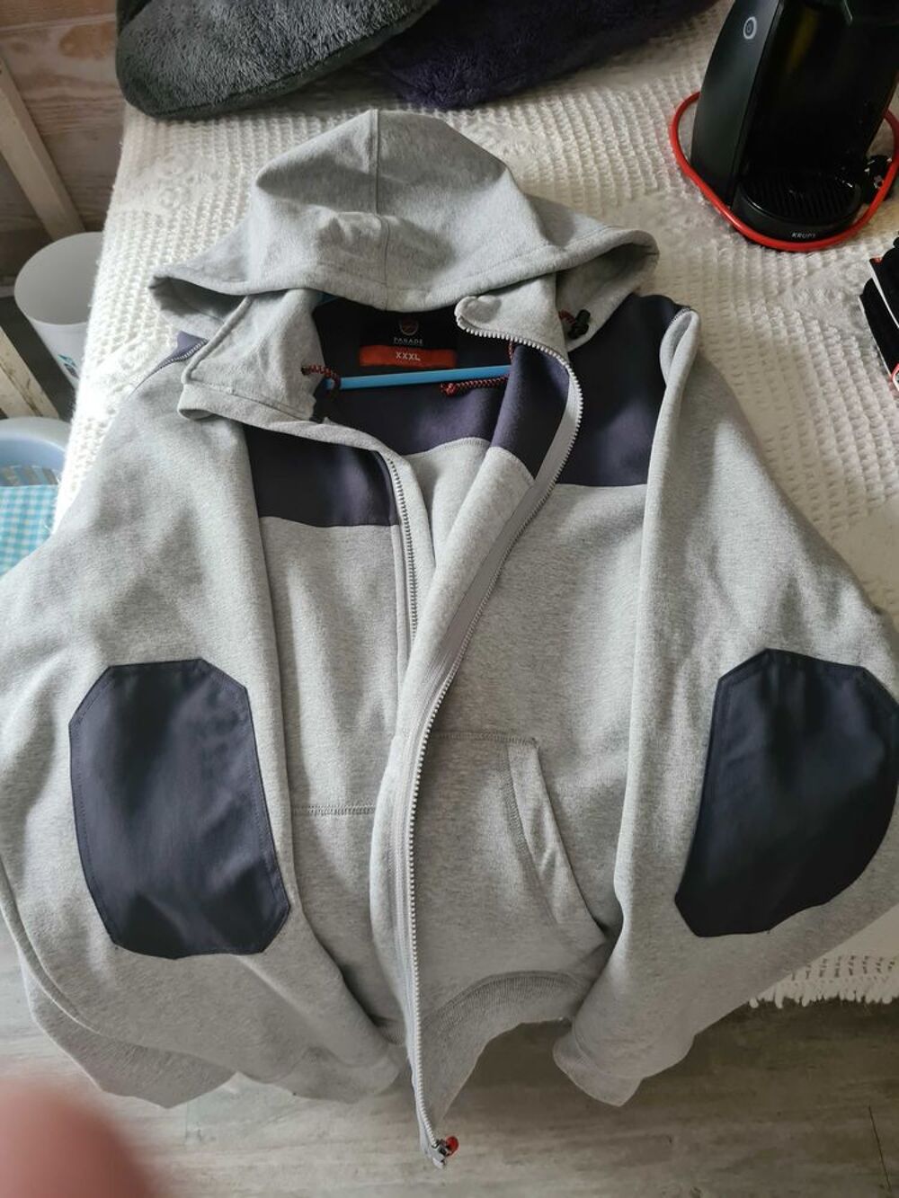 veste polaire avec capuche Vêtements