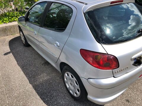 Peugeot 206 1.4 HDi 70ch BLUE LION Génération 2008 occasion Pierre-Bénite 69310