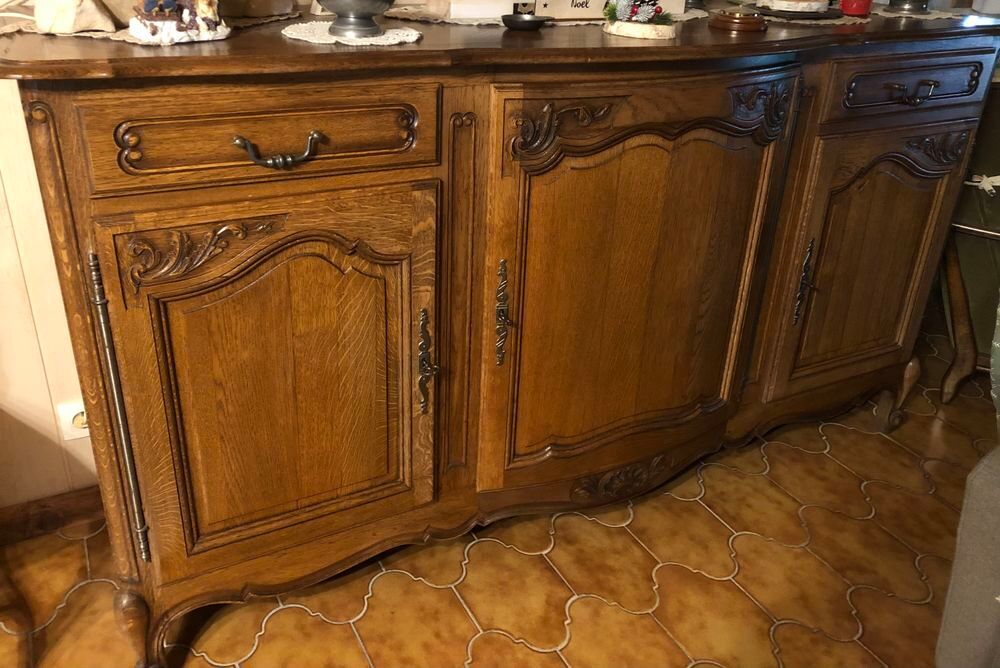 BUFFET SALLE &agrave; MANGER CH&Ecirc;NE MASSIF Meubles