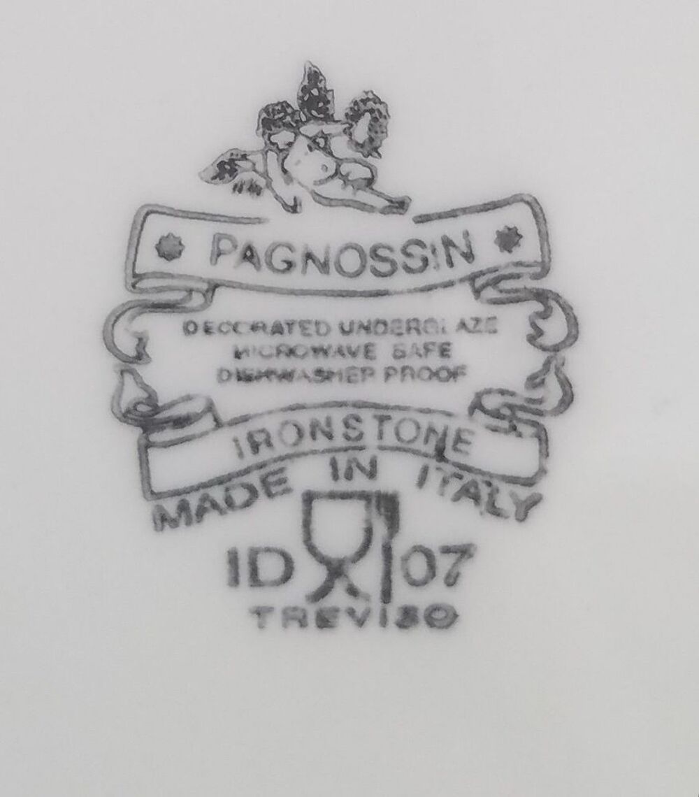  4 assiettes Pagnossin TREVISO : 2 plates + 2 creuses Cuisine