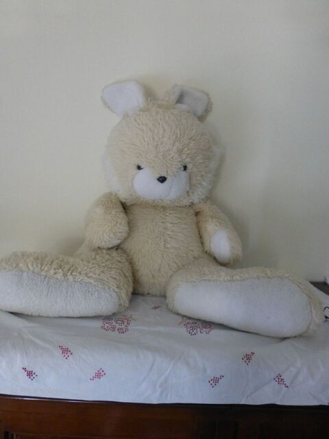 Pecluche LAPIN 15 Pelleport (31)