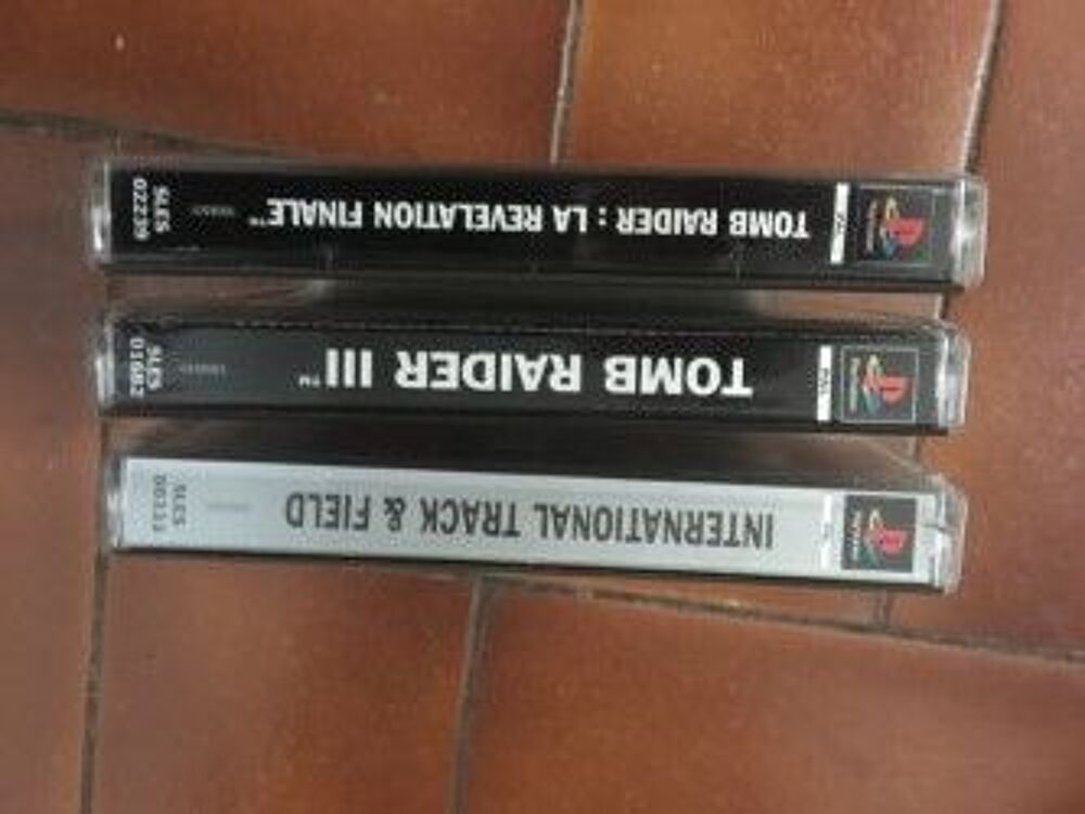 3 CD PS 10Euro(s) l'unit&eacute; Consoles et jeux vidéos