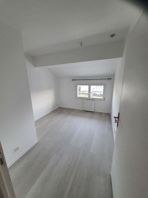  Maison � louer 5 pi�ces 79 m� Semussac