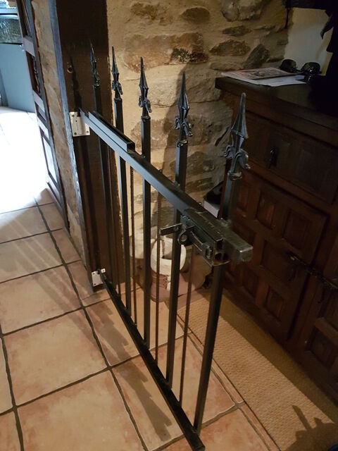 portail, barrire pour enfant ou animaux 35 Camjac (12)