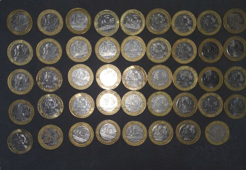 Lot de monnaies de 10 francs et 20 francs 