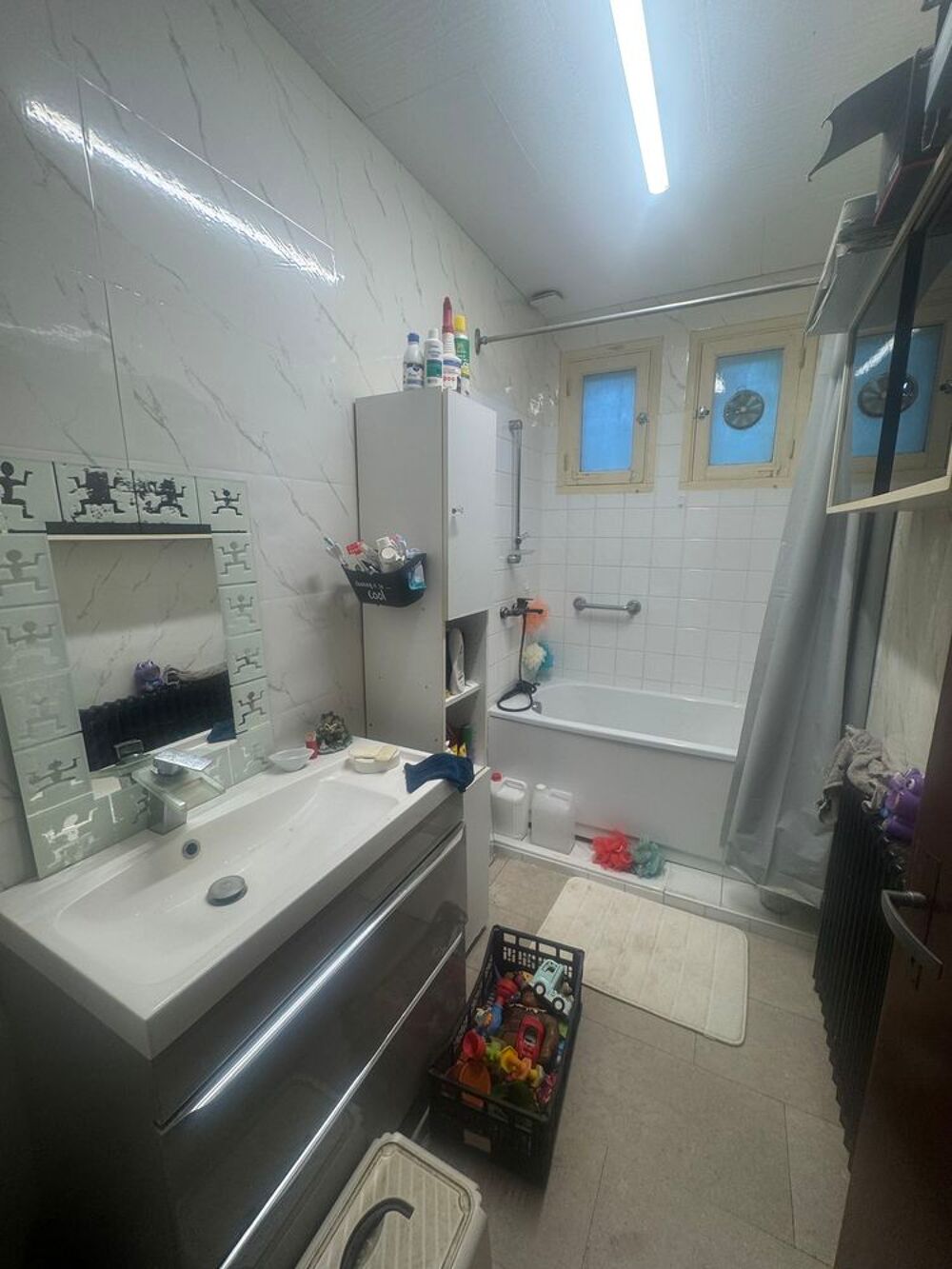Vente Maison Maison familiale 115 m' - 4 chambres -
Terrain clos Pont-de-vaux