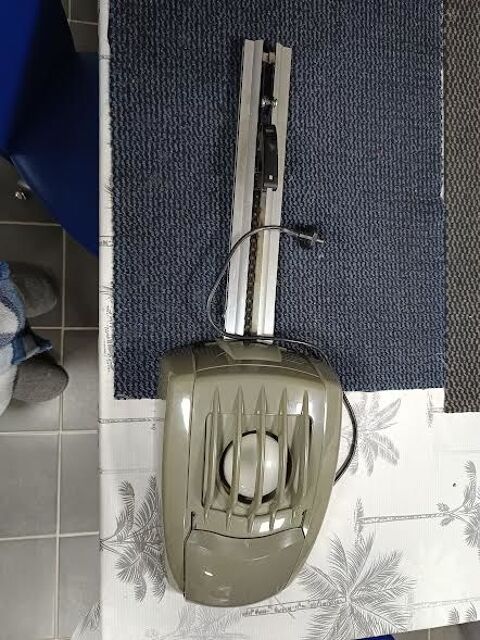 Motorisation porte de garage, marque Somfy GDK 4000 70 Courcelles-l�s-Montb�liard (25)