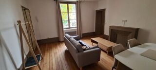  Appartement à louer 2 pièces 57 m²