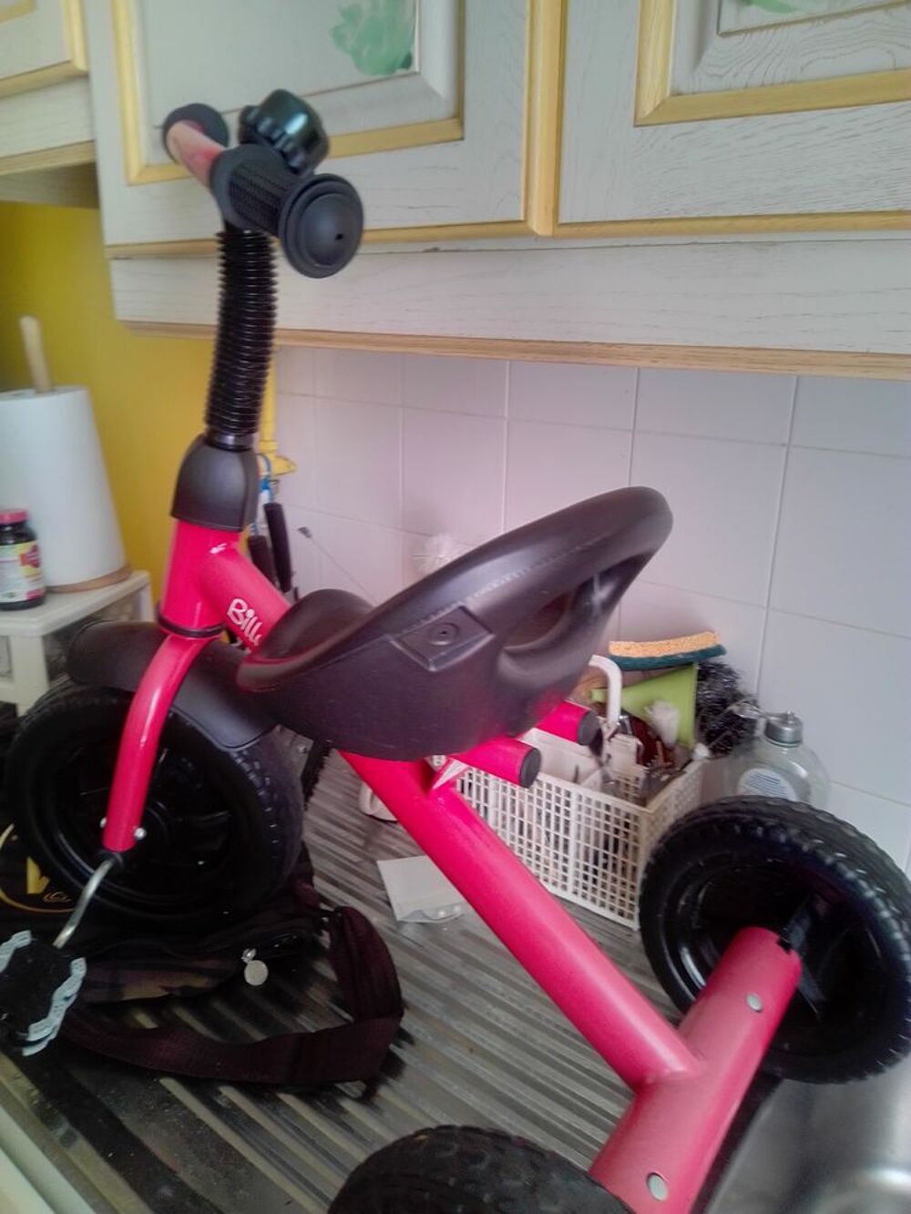 V&eacute;lo rouge gar&ccedil;on ou fille Vélos
