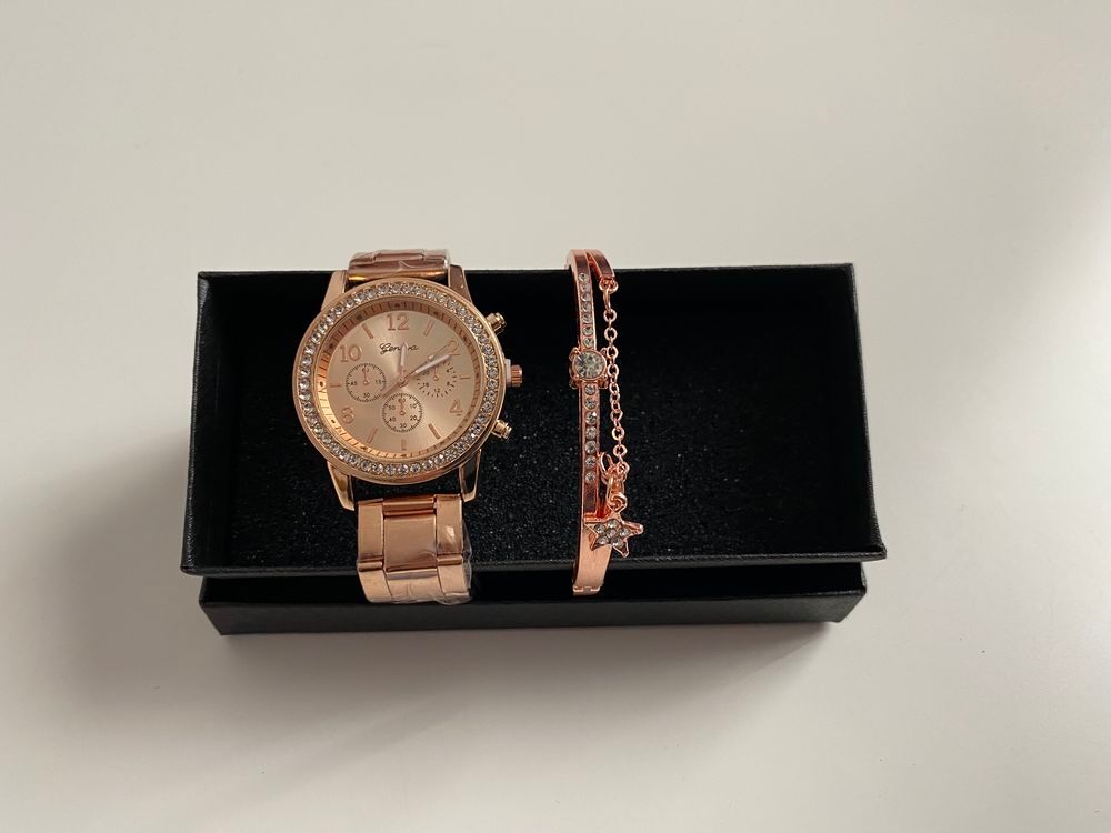 ?ensemble montre? Bijoux et montres