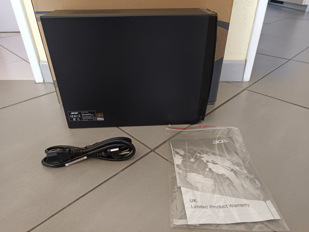 PC de bureau ACER Aspire XC-605 Matériel informatique